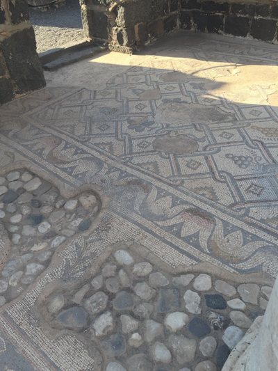 Mozaiková podlaha v kostele u Galilejského jezera